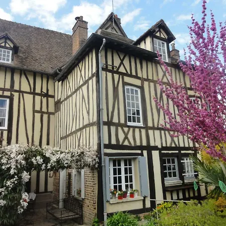 Le Prieure Saint-leonard ベッド・アンド・ブレックファスト *