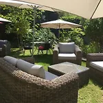 Le Prieure Saint-leonard Bed & Breakfast