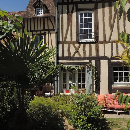 Le Prieure Saint-leonard Bed & Breakfast Les Andelys