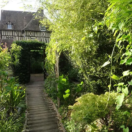 Le Prieure Saint-leonard לינה וארוחת בוקר *