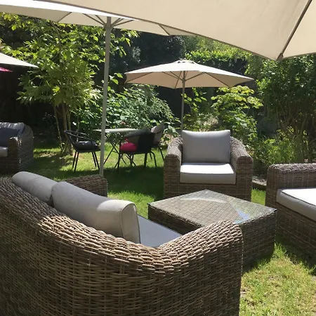 Le Prieure Saint-leonard Bed & Breakfast