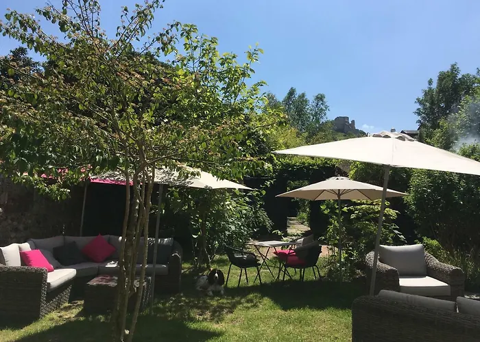 Le Prieure Saint-leonard فندق مبيت وإفطار *